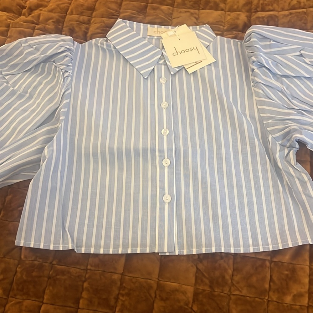 ☀️3/$20 Choosy Cropped Puff Sleeve Blouse - Picture 2 of 4